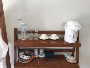 Habitación doble, vistas a la montaña | Zona de estar