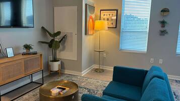 Televisión y oficina