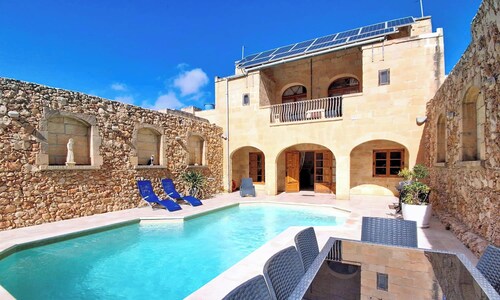 Family-Friendly Escape | Pool, Games Room & Space to Relax