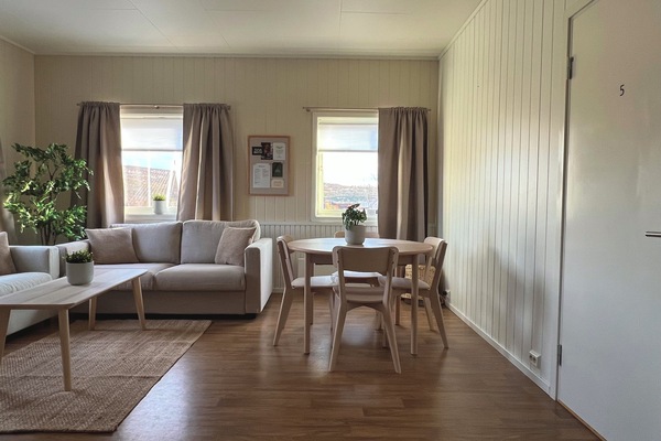 Appartement classique, vue sur la ville