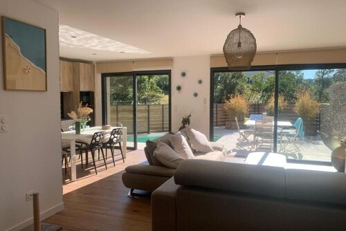 Modern villa 200m from the beach - Favone