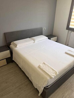 1 habitación, wifi gratis y ropa de cama 