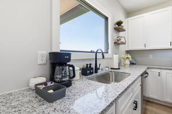 مناشف ورقية