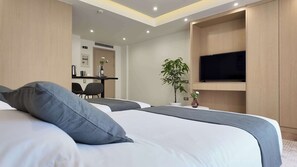 2 bedrooms, desk, WiFi, bed sheets - CC LUX Standard Twin Room 201 (Pireas)
