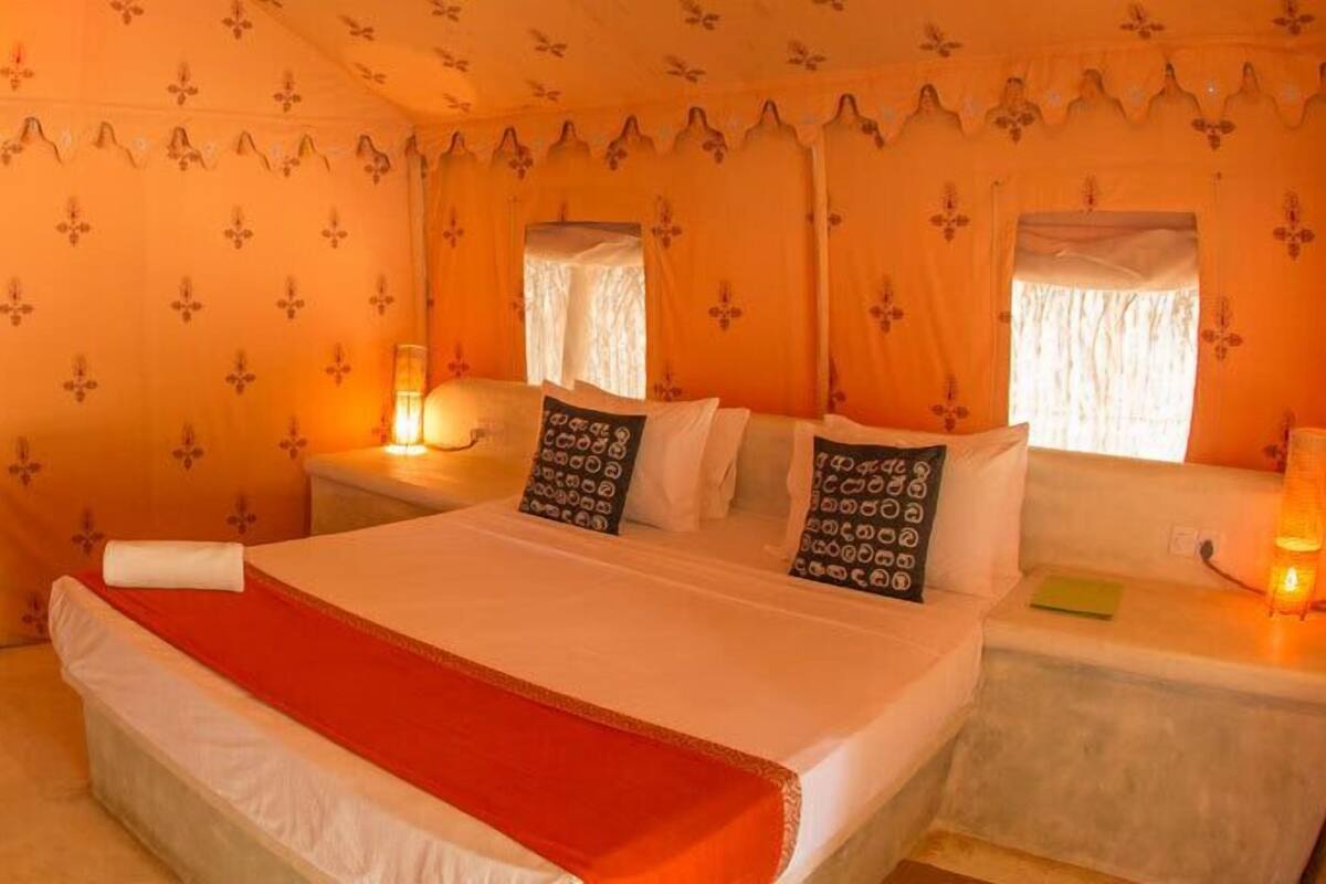 Family Tent, Patio, Garden View | In-room safe, iron/ironing board, free WiFi