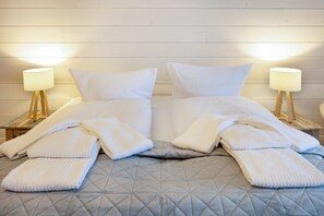 4 Schlafzimmer, kostenloses WLAN, Bettwäsche