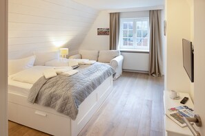 4 soverom, wi-fi (inkludert) og sengetøy