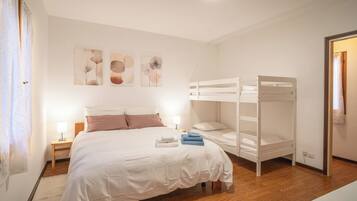 Ferro/asse da stiro, culla da viaggio, Wi-Fi gratuito, lenzuola