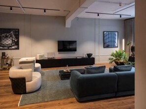 Interior - The Discreet Suite - Understated Quiet Luxury (Auckland)