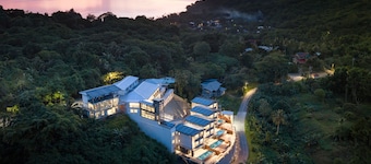 Palau Mangrove Hotel