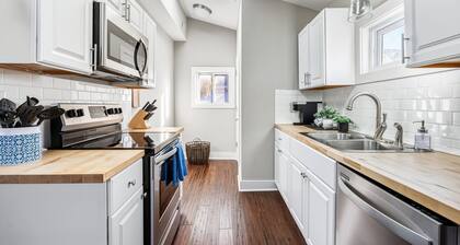 Sleek Modern Indy Home w/ Yard, BBQ & Easy Access