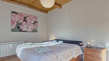 4 habitaciones, wifi y ropa de cama