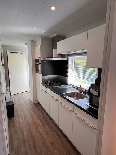 Family chalet vlakbij de brouwersdam aan zee. Ideal for families and surfers