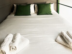 1 Schlafzimmer, Bügeleisen/Bügelbrett, Internetzugang, Bettwäsche