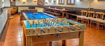 Holiday Home 'Viria' with Mountain Views, Wi-Fi and Air Conditioning