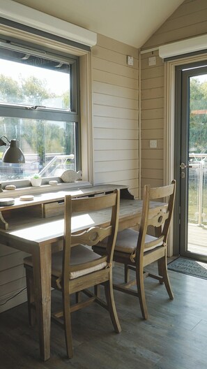 تناول الطعام