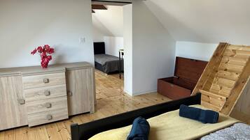 3 Schlafzimmer, Bügeleisen/Bügelbrett, WLAN, Bettwäsche