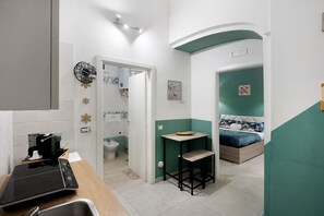 1 camera, ferro/asse da stiro, Wi-Fi, lenzuola