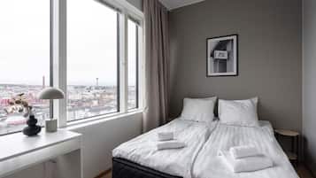 2 bedrooms, desk, iron/ironing board, free WiFi