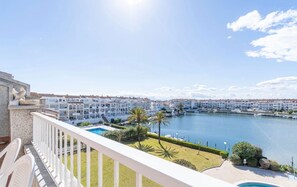 Property grounds - Maena Cali Lago: apartment seen lac (Empuriabrava)
