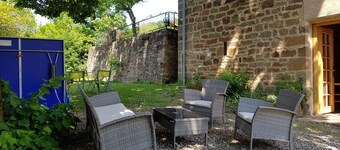 Vakantiehuis 'Les Vieilles Treilles' met Privéterras, Privétuin en Airconditioning