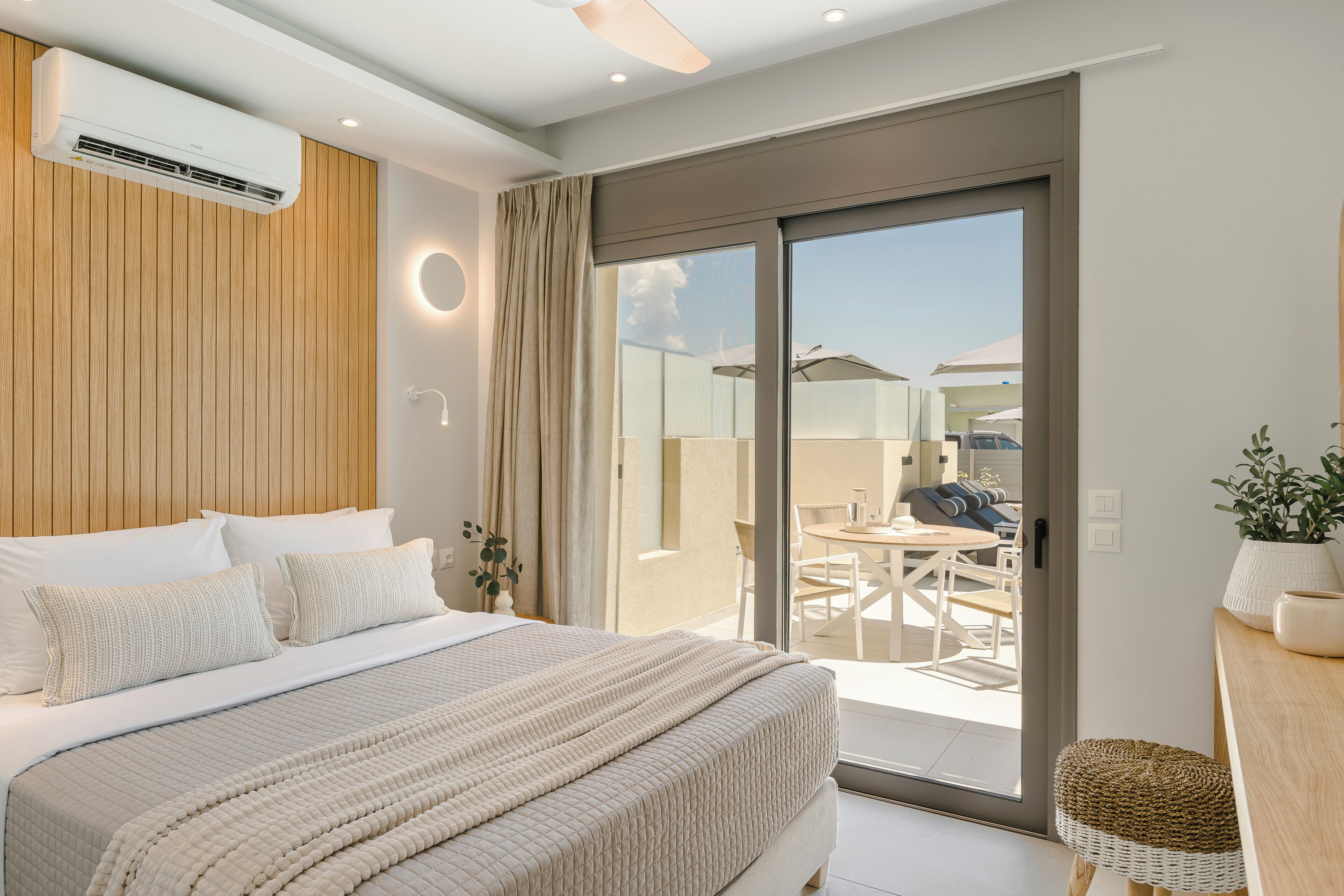 In-room safe, iron/ironing board, free WiFi