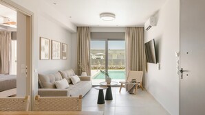 Junior Suite with Shared Pool | Oppholdsområde