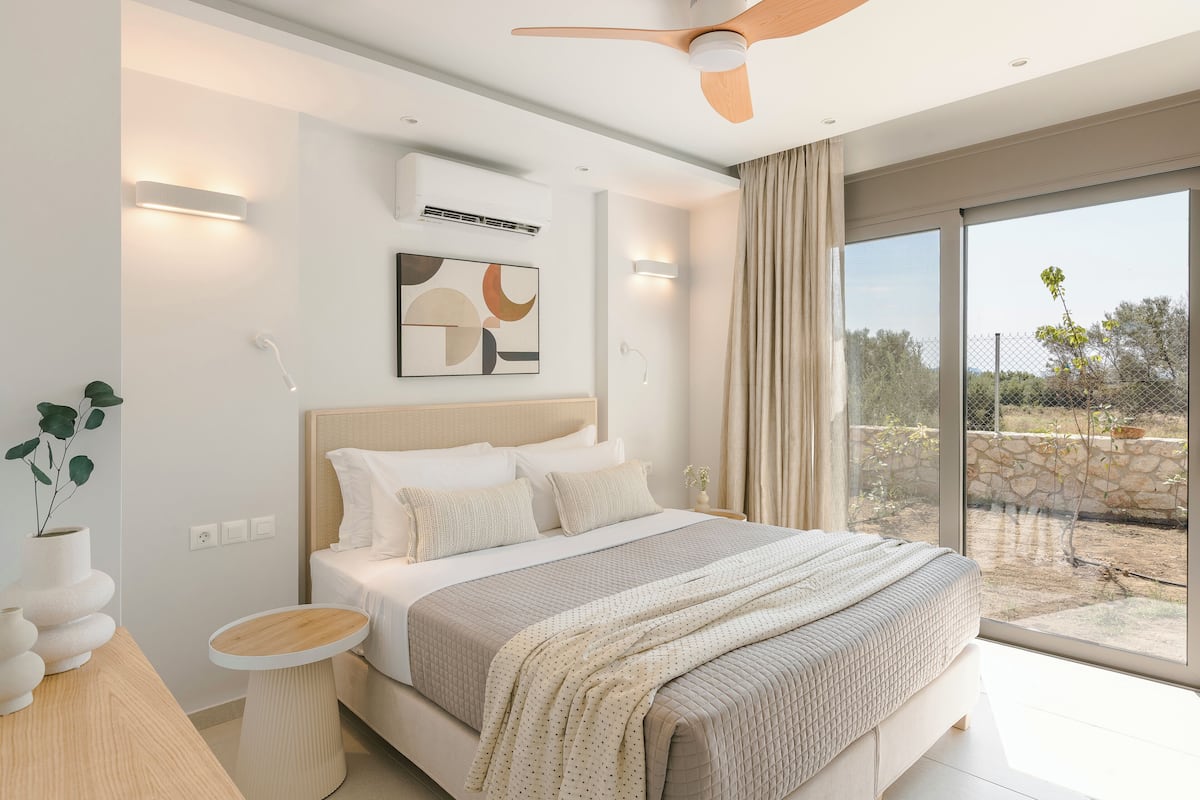 Suite, 2 Bedrooms, Balcony, Pool View | In-room safe, iron/ironing board, free WiFi