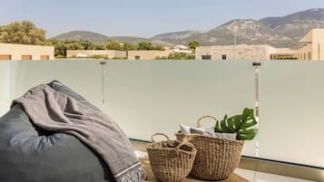 Junior-Suite, Balkon, Poolblick | Terrasse/Patio