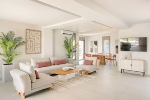 Reception - Ionian Treasure Suites (Kefalonia)