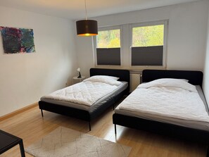 3 habitaciones, wifi gratis y ropa de cama