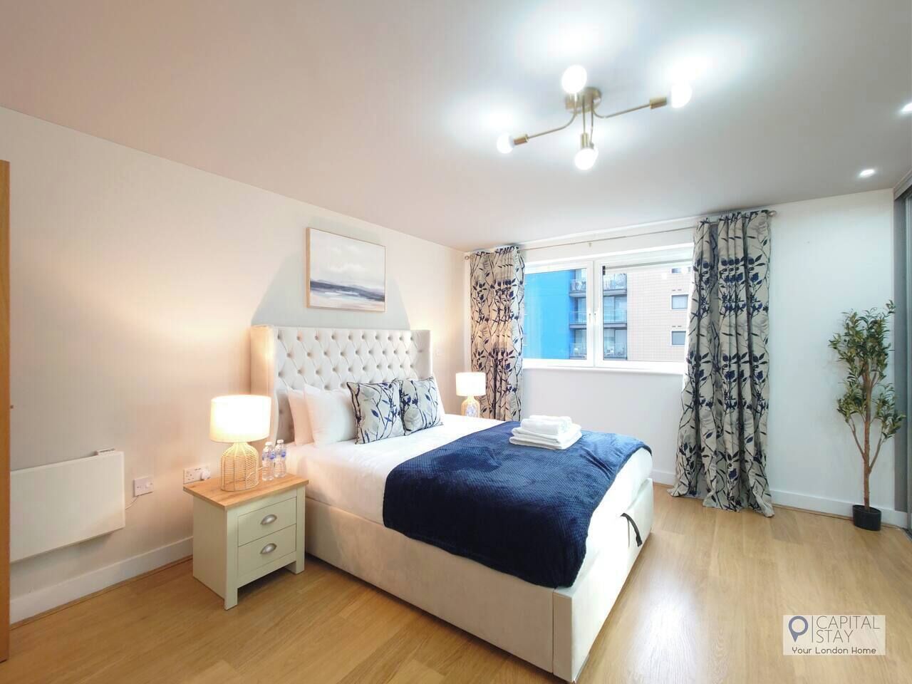 Iron/ironing board, travel cot, WiFi, bed sheets