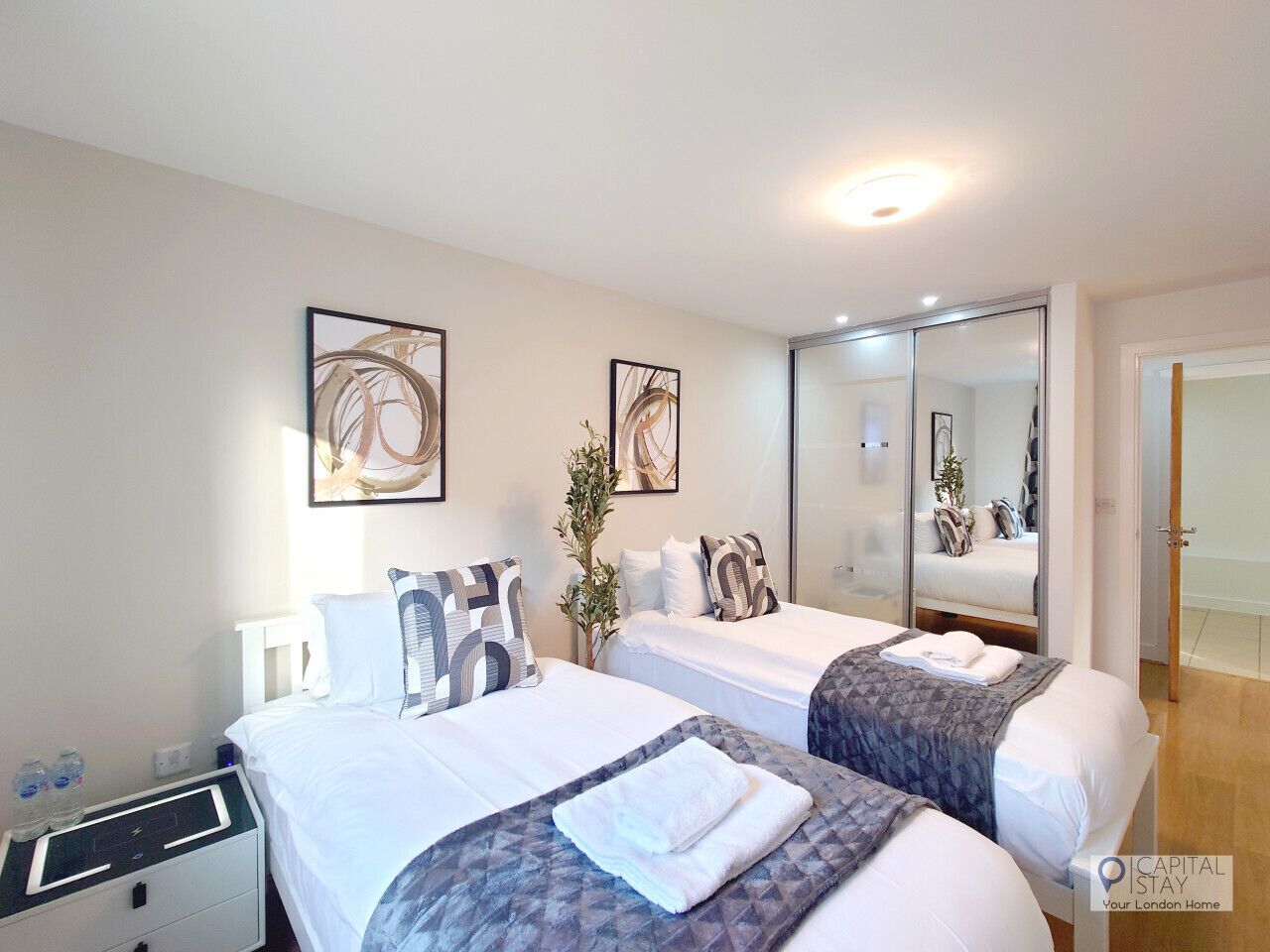 Iron/ironing board, travel cot, WiFi, bed sheets