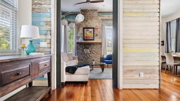 Televisión y oficina