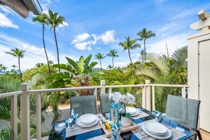 Outdoor dining - Grand Champions 62 Remodeled 2BD Wailea Condo w/ Lanai, Pools, AC & Near Beach & Golf (Kihei)