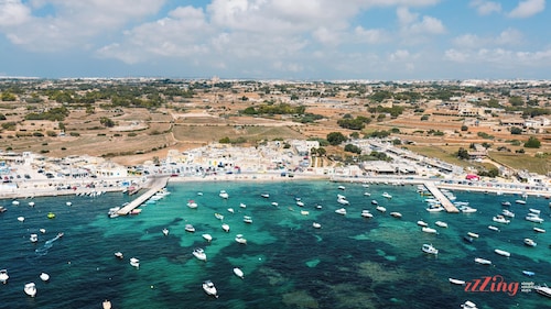 Ta  Guzeppi Boutique Stays by Zzzing