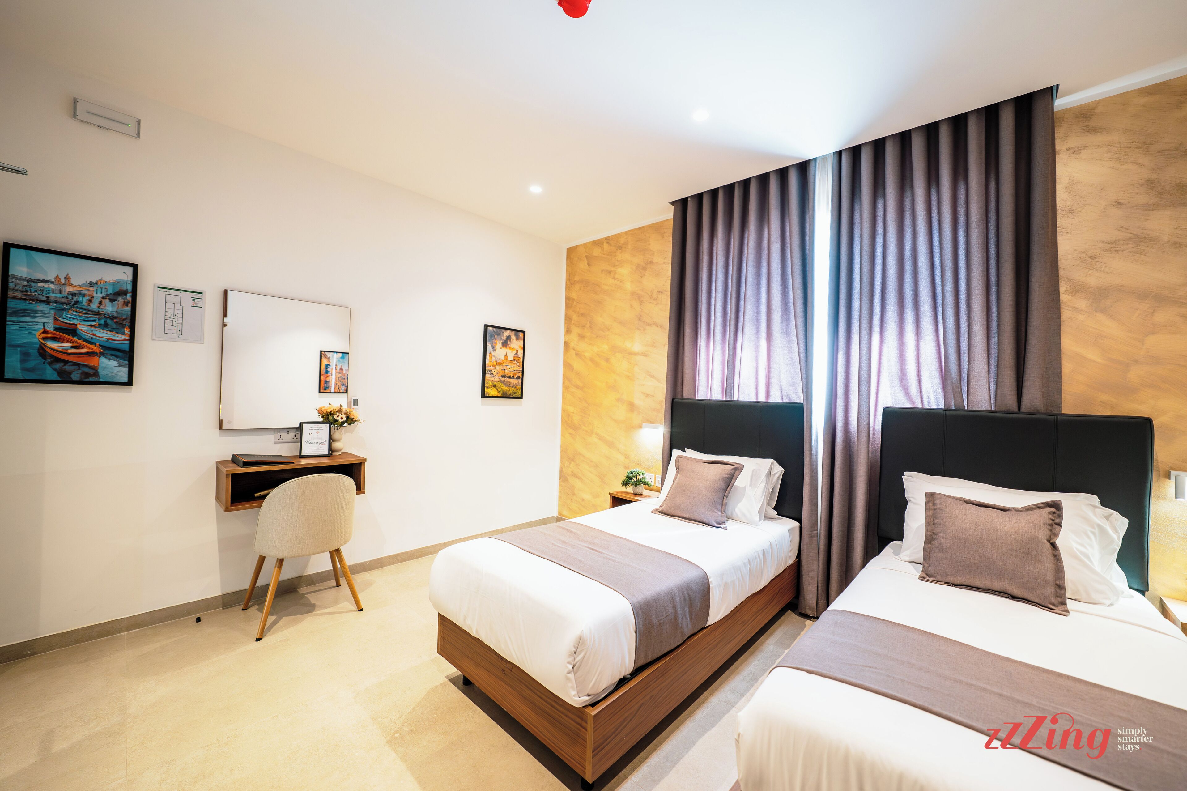 Double or Twin Room | In-room safe, desk, laptop workspace, iron/ironing board