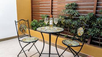 Deluxe Double Room, Patio | Terrace/patio