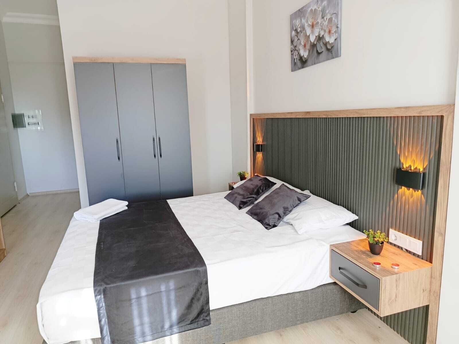 Classic dubbelrum - balkong - utsikt mot staden | Skrivbord, arbetsyta för laptop och gratis wi-fi