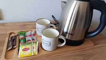 Desk, laptop workspace, free WiFi