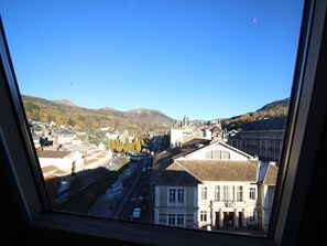 Interior - Central T2 apartment with view, pets allowed, parking (La Bourboule)