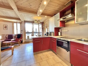 Private kitchen - (SO.206) Large 2-room chalet-style apartment Les Menuires (Les Menuires)