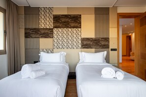 4 sovrum, värdeförvaringsskåp på rummet och strykjärn/strykbräda