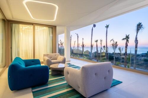 Le Bleu Resort - Atlantic Ocean