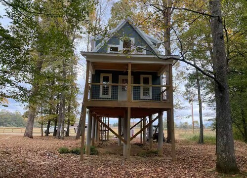 Waterfront cottage on the Sequatchie River at Ketners Mill -2