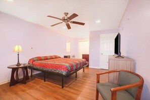 1 bedroom, free WiFi, bed sheets