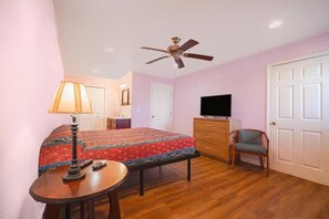 1 غرفة نوم وواي فاي مجانًا وملاءات أسرّة