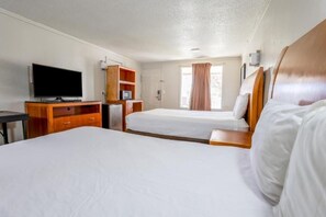 1 bedroom, free WiFi, bed sheets - Private Comforts in Hwy40 Richmond, Indiana Await by Restaurants and Parks (Richmond)