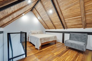 1 Schlafzimmer, Zimmersafe, Reisekinderbett, kostenloses WLAN