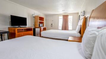 4 bedrooms, free WiFi, bed sheets